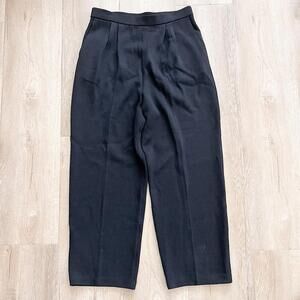 St. John Basics Crop Pants Navy Santana Knit Pull On Straight Leg Size 6 Mint